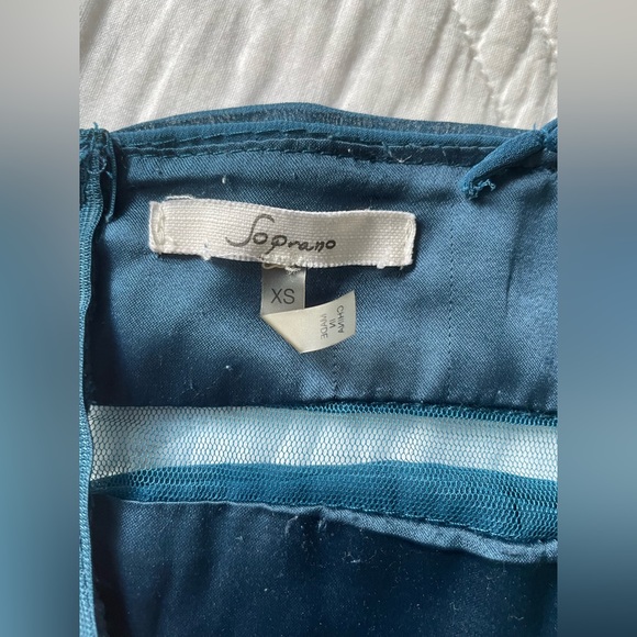 Flowy blue skater dress with mesh bodice detail - Picture 3 of 3